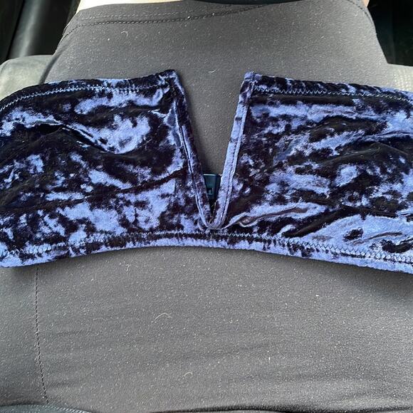 New Wolf & Whistle Velvet Strappy Bikini Top - Picture 4 of 10